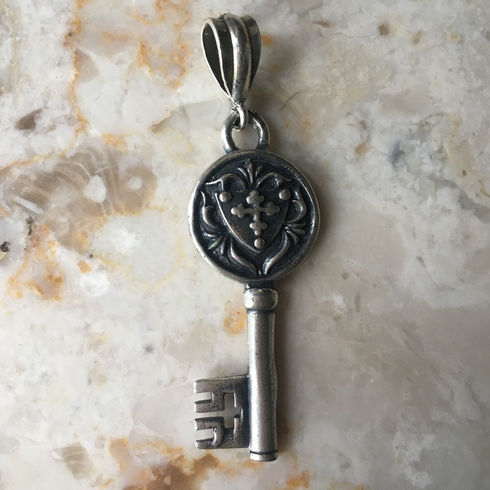 Sterling Silver Cross Key Pendant